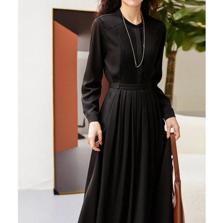 2025 Acetate dress, high-end black  retro pleated/tucker pleated solid color long-sleeved women's spring skirt
