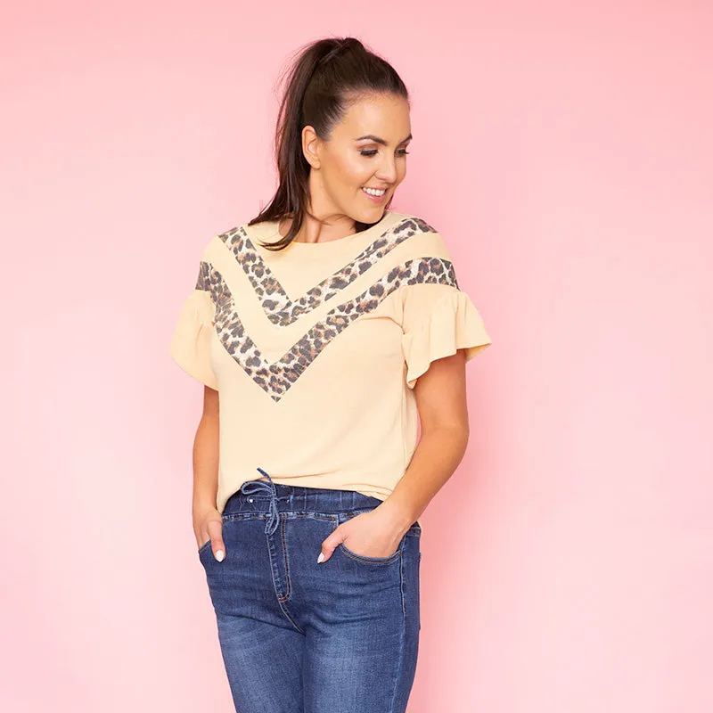 Cheever Chevron Ruffled Sleeve Top (Mustard)
