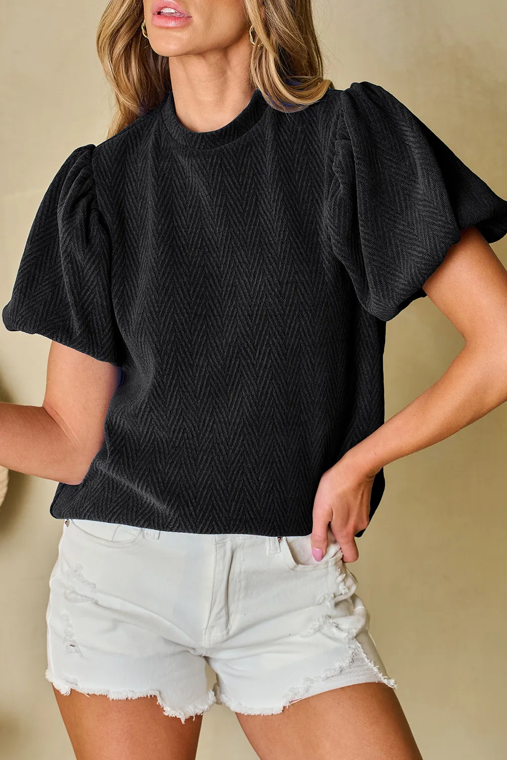 Round Neck Puff Sleeve Blouse Women's Black T Shirt with Short Sleeves Balloon Sleeves