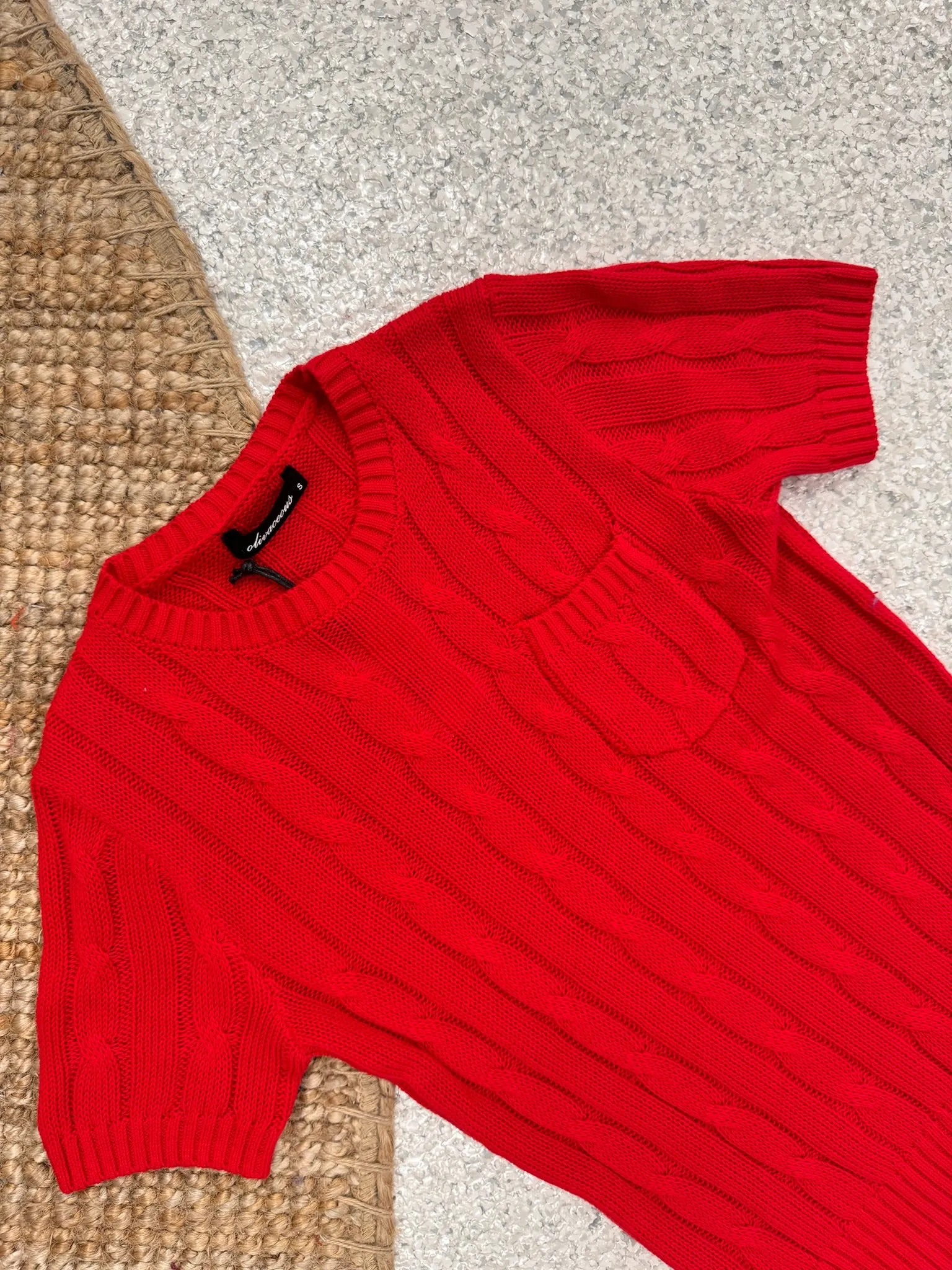 Short Sleeve Classic Sweater