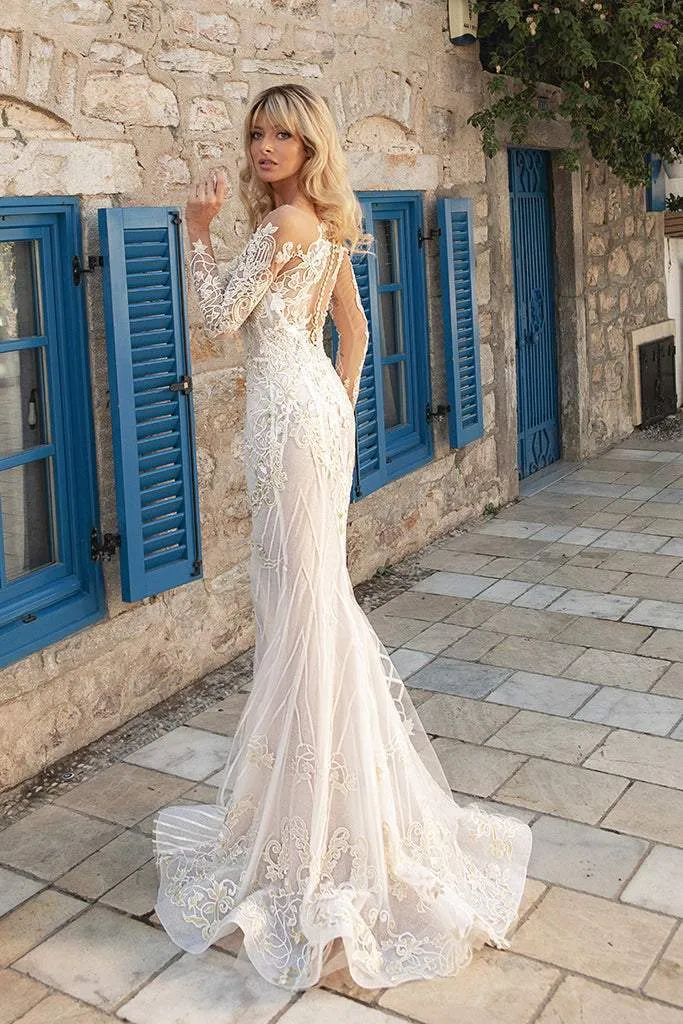 Wedding dress Laced with Detachable Skirt